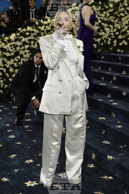 Мадона надигна глас срещу Тръмп