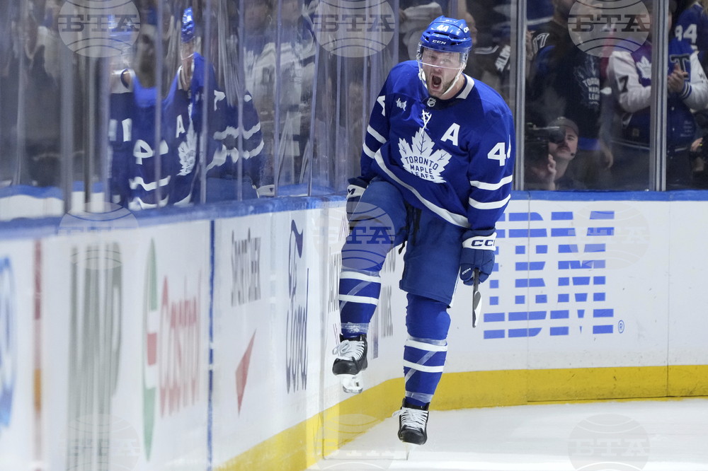 APTOPIX Panthers Maple Leafs Hockey