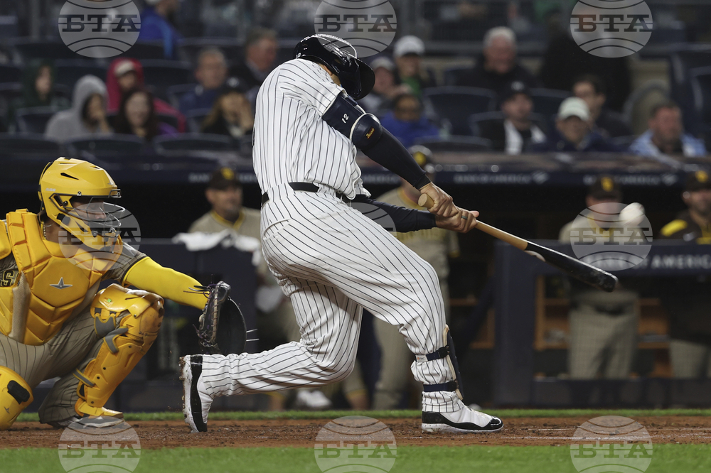 Padres Yankees Baseball