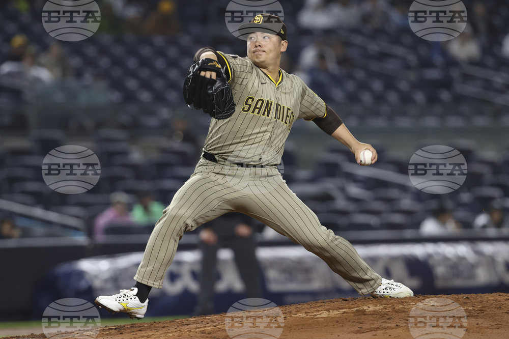 Padres Yankees Baseball
