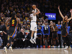 APTOPIX Nuggets Thunder Basketball