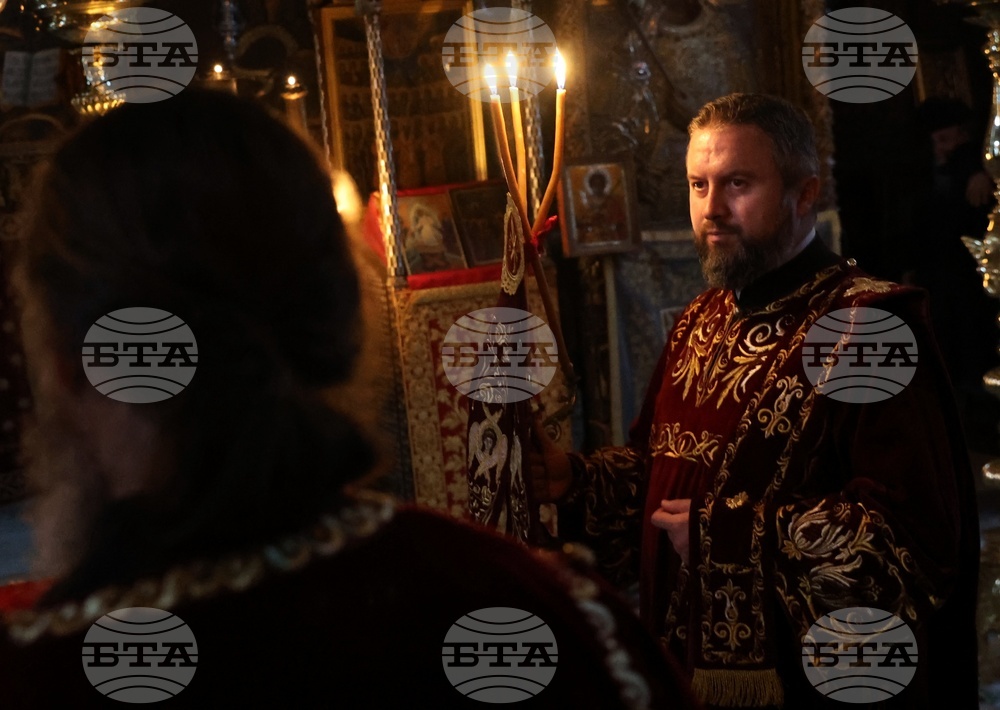 Гърция - Света гора - Зографски манастир - светата литургия