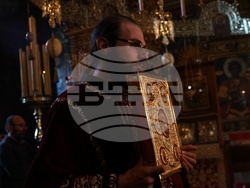 Гърция - Света гора - Зографски манастир - светата литургия