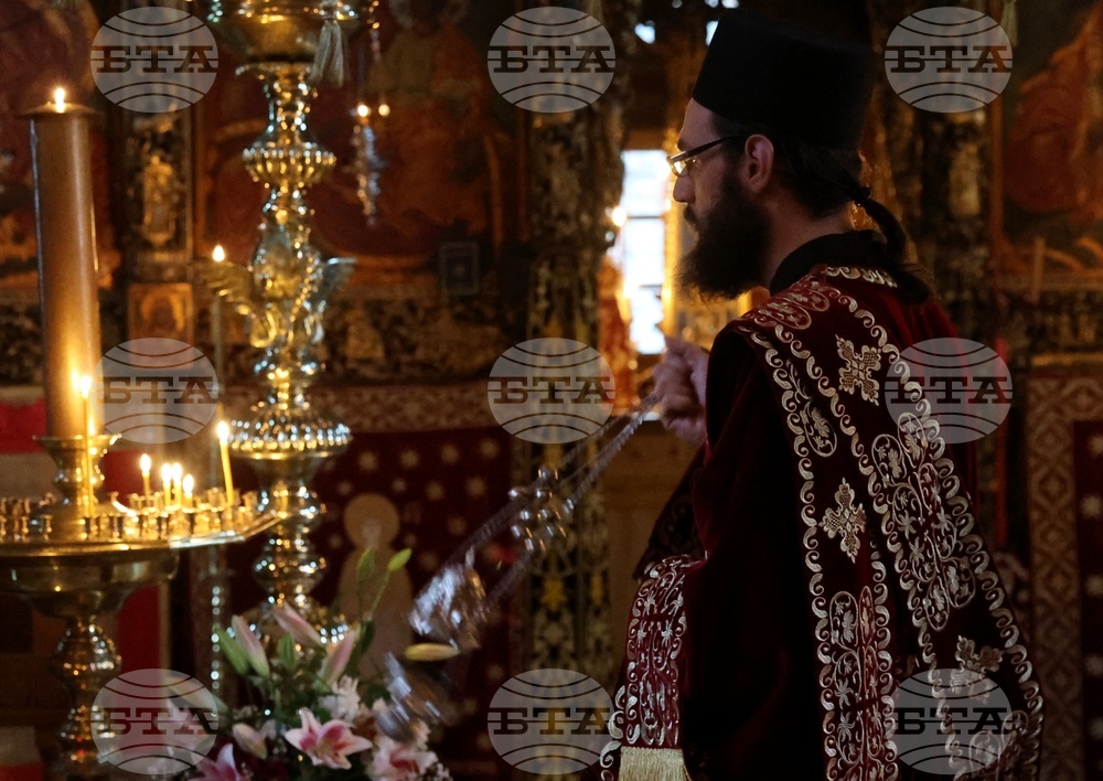 Гърция - Света гора - Зографски манастир - светата литургия