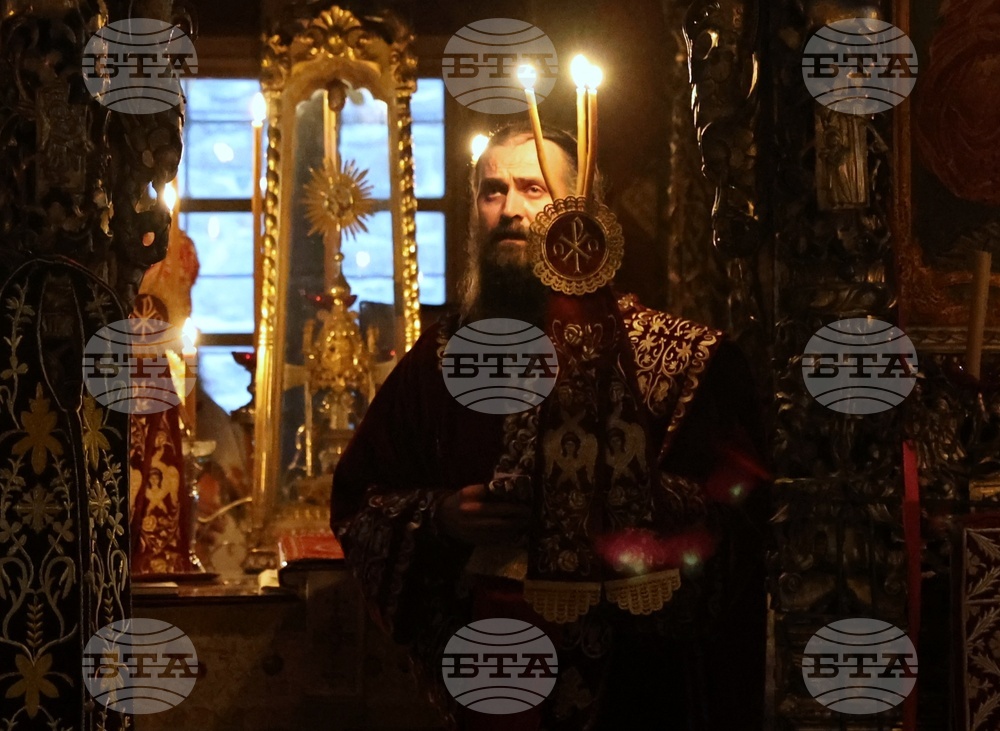 Гърция - Света гора - Зографски манастир - светата литургия