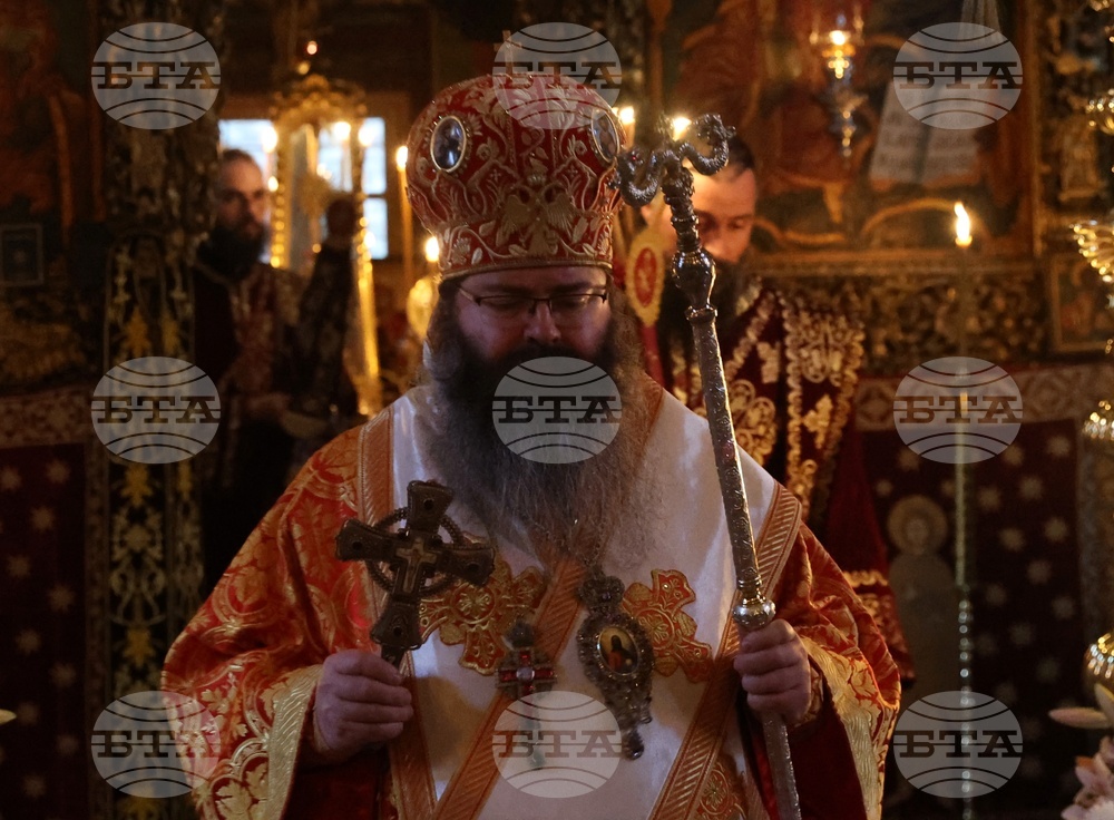 Гърция - Света гора - Зографски манастир - светата литургия