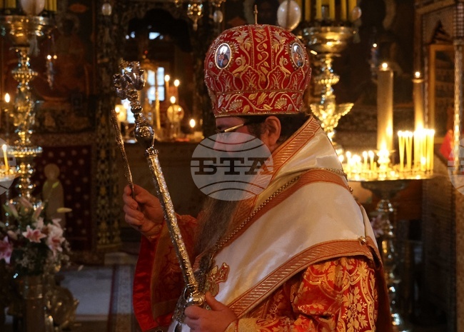 Гърция - Света гора - Зографски манастир - светата литургия 