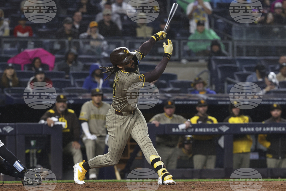 Padres Yankees Baseball