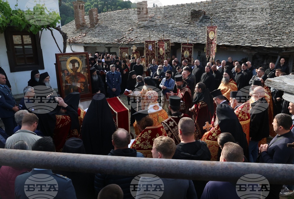 Гърция - Света гора - Зографски манастир - литийно шествие