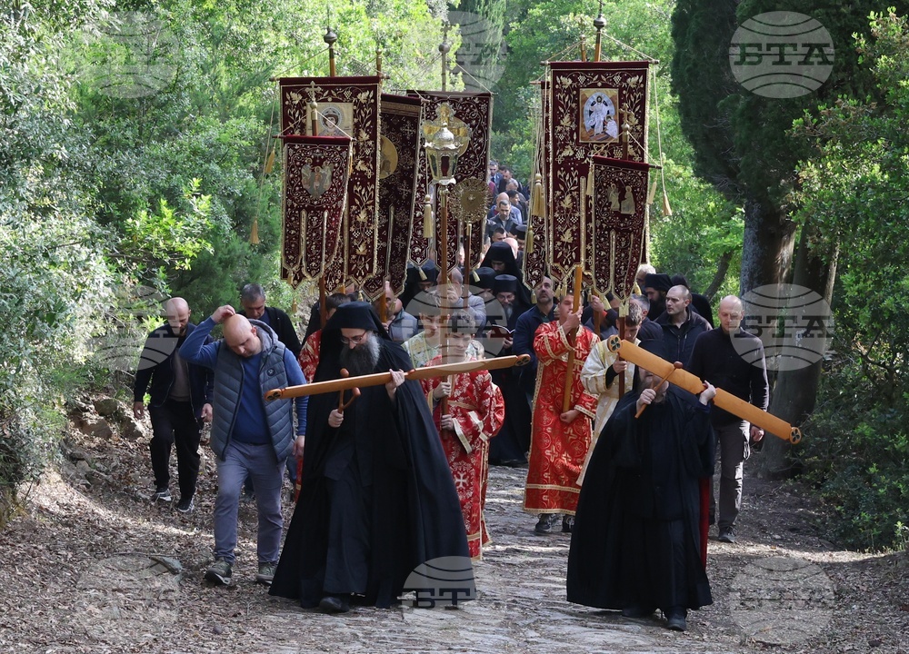 Гърция - Света гора - Зографски манастир - литийно шествие