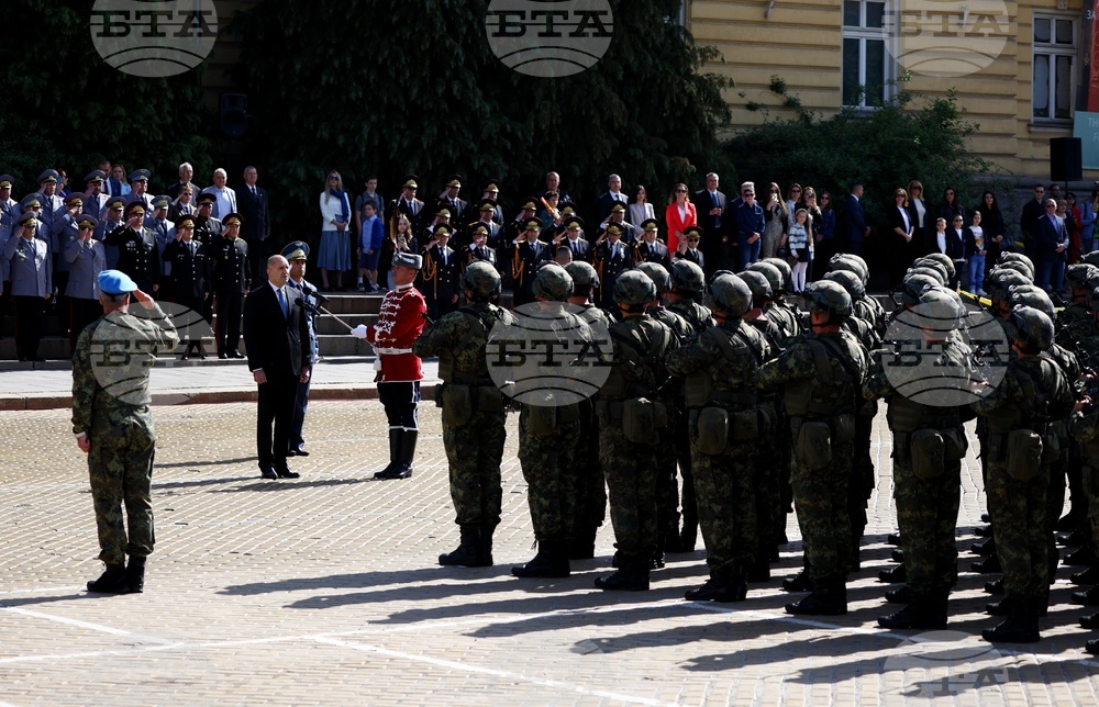 Ден на храбростта и празник на Българската армия - военен парад