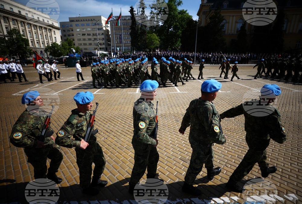 Ден на храбростта и празник на Българската армия - военен парад