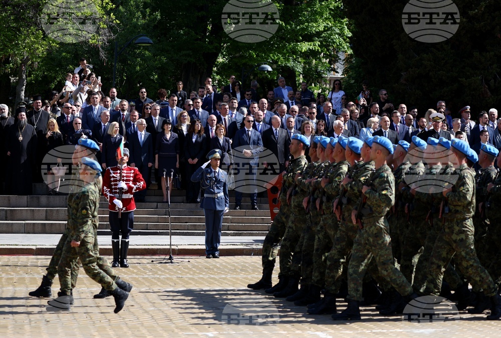 Ден на храбростта и празник на Българската армия - военен парад
