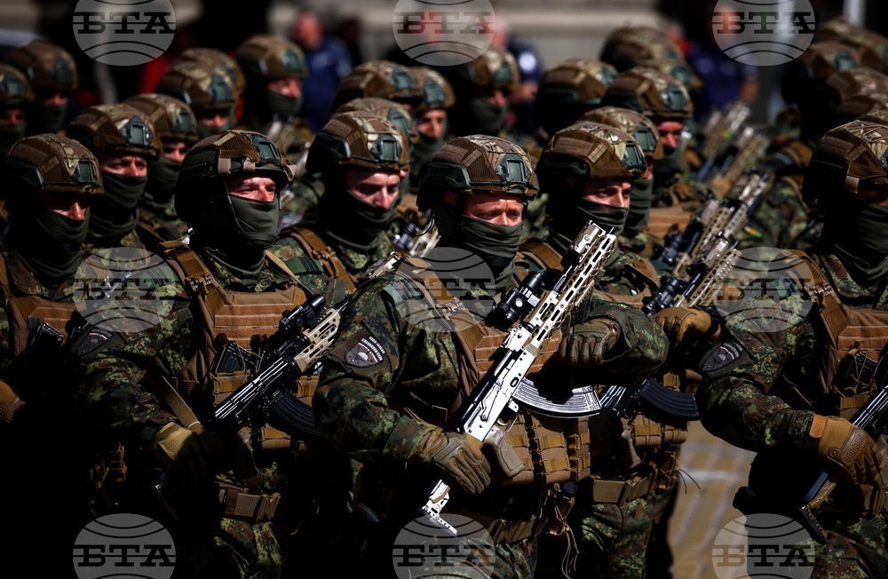 Ден на храбростта и празник на Българската армия - военен парад