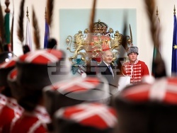 Румен Радев - гвардейски отряди - приветствие