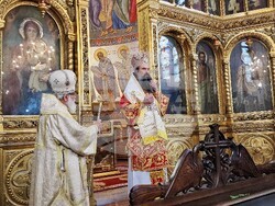 Българският патриарх и софийски митрополит Даниил отслужи литургия в храма „Св. великомъченик Георги Победоносец" в София, снимка – Даниел Димитров/БТА