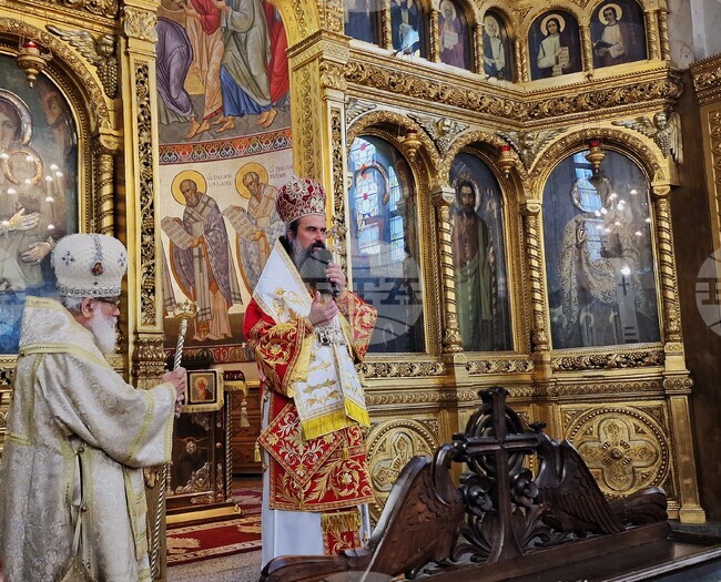 Patriarch Daniil Celebrates Liturgy of St Great Martyr George Victory-Bearer