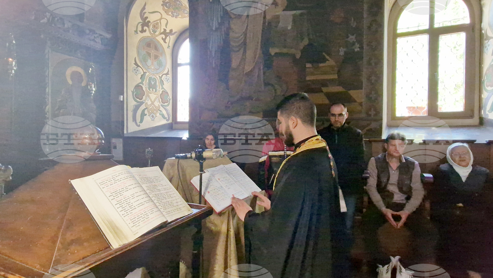 Троян - Ден на храбростта и празник на Българската армия - честване