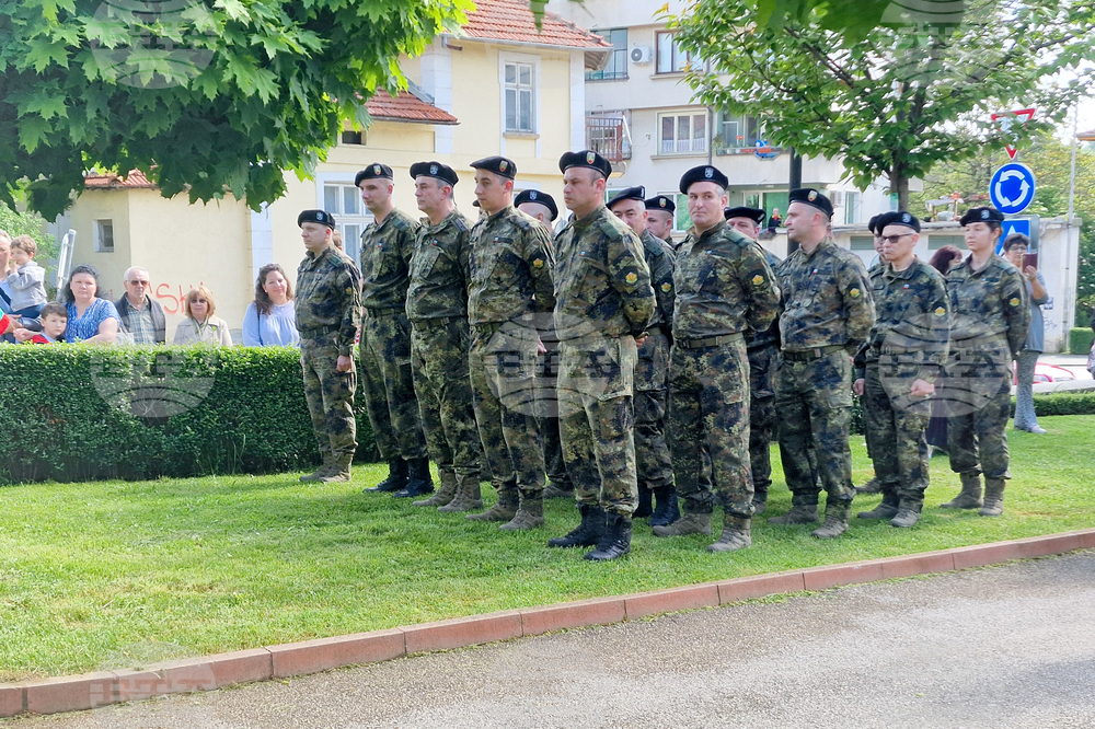 Троян - Ден на храбростта и празник на Българската армия - честване