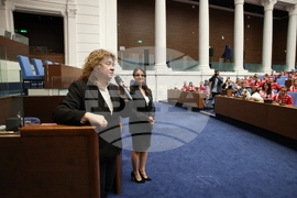 Народно събрание - младежки гвардейски отряди