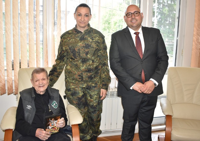 Единственият ветеран от Втората световна война, който живее на територията на Разградска област, е 104-годишният Димитър Вангелов Аврамов