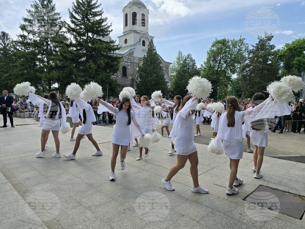 Луковит - Гергьовден - храмов празник - ден на града