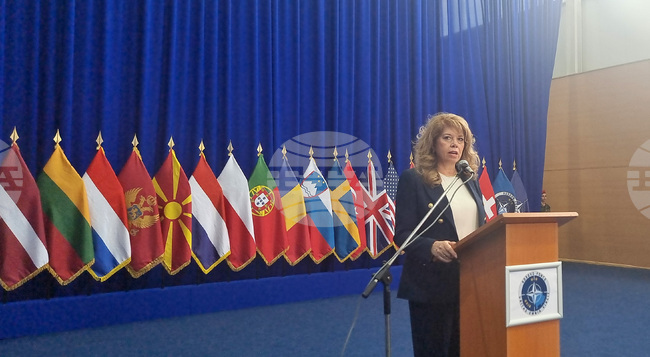 Bulgarian Troops in Kosovo Stand as Guarantee of Regional Stability, VP Iotova Says