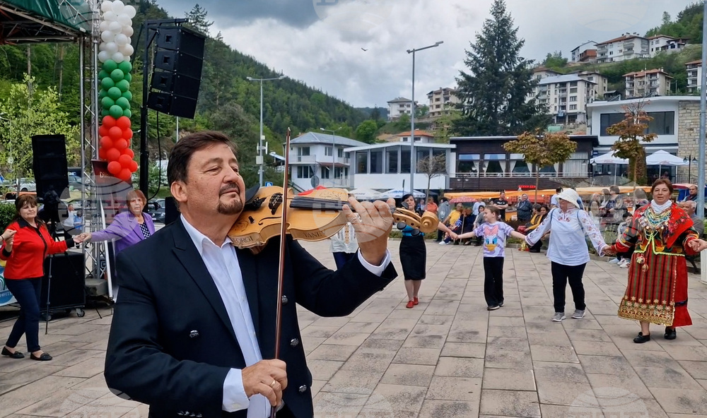 Село Баните - празник на общината и минералната вода