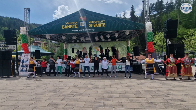 Празникът на Баните и минералната вода събра на едно място хора от различни религии и култури