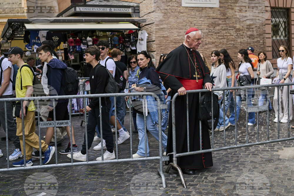 CORRECTION Vatican Conclave