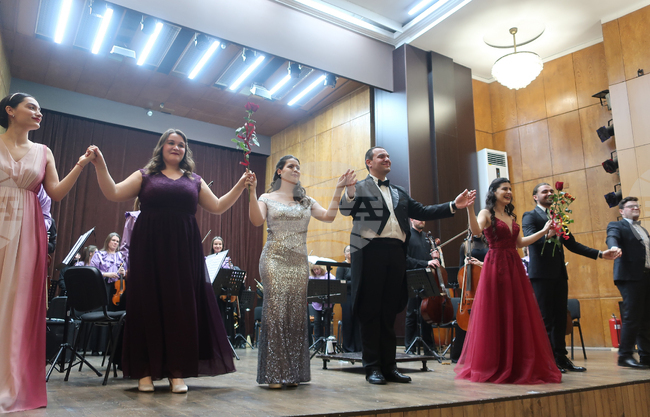 Плевен - НМА - студенти - концерт