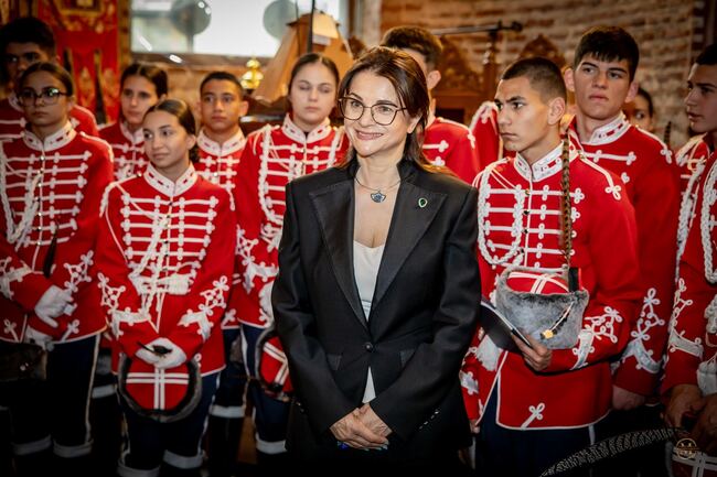 Сдружение „Младежки гвардейски отряди“ посети Народното събрание и се срещна с патриарх Даниил и главния мюфтия д-р Мустафа Хаджи