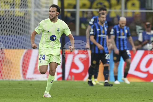 В Барселона недоволни от съдийството на поляка Марчиняк