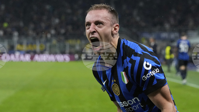 Интер е отхвърлил предложение от Лацио за полузащитника Давид Фратези