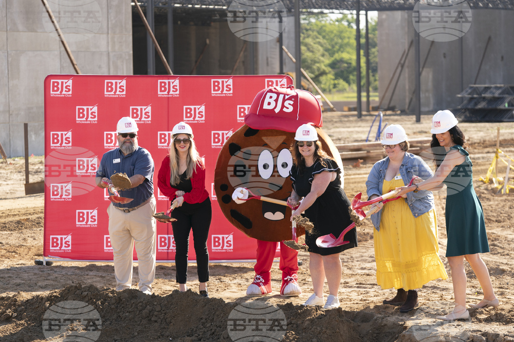 BJ's Wholesale Club's Sumter Groundbreaking Event