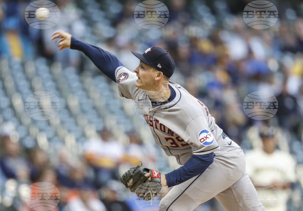 Astros Brewers Baseball
