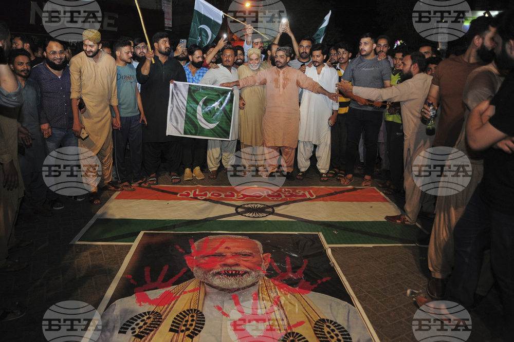 Pakistan India