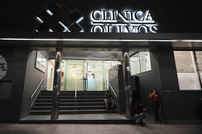 Марадона поискал алкохол след операцията малко преди смъртта си