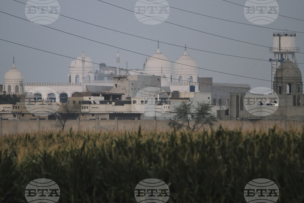 Pakistan India