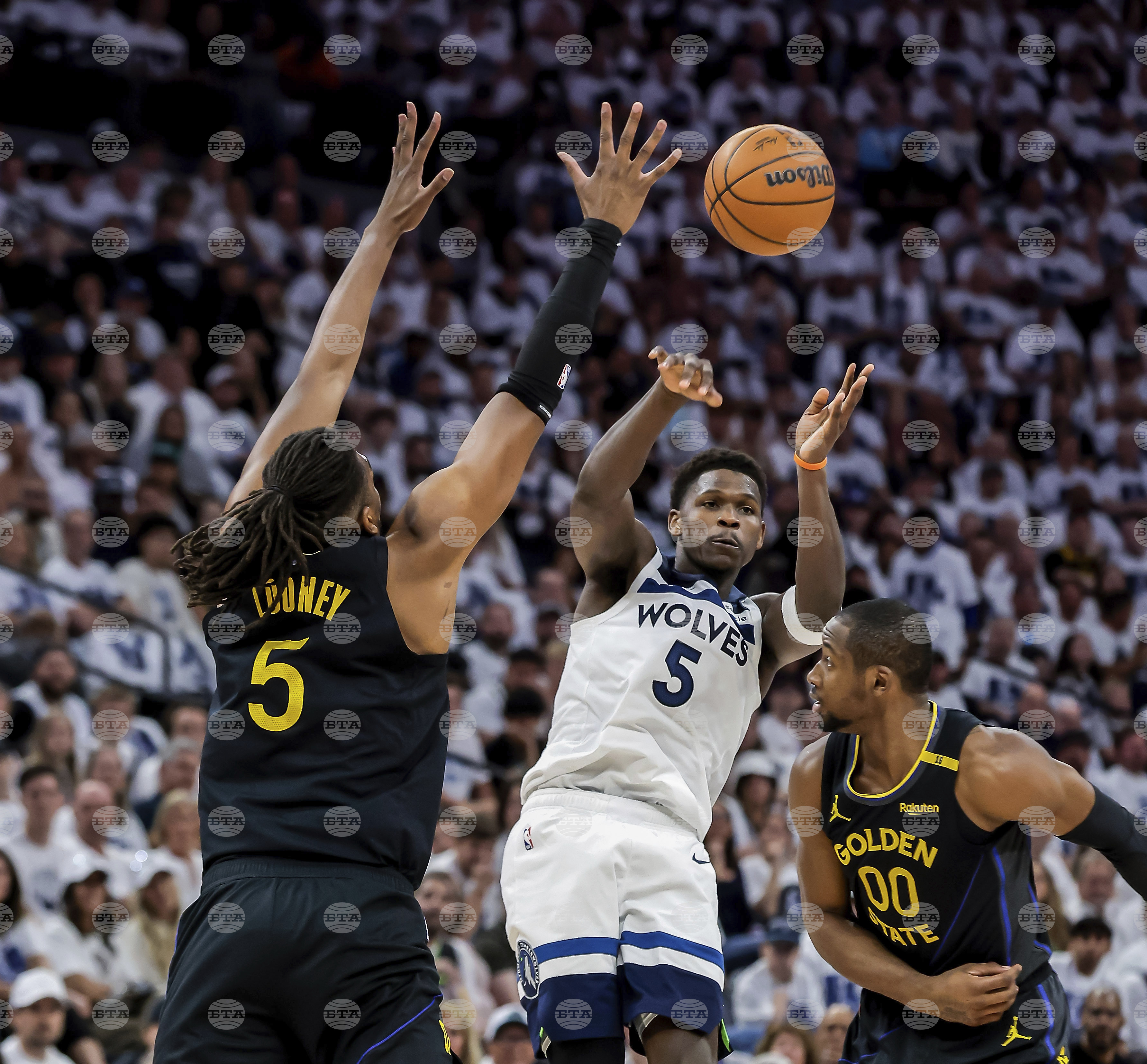 Warriors Timberwolves Basketball