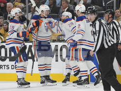 Oilers Golden Knights Hockey