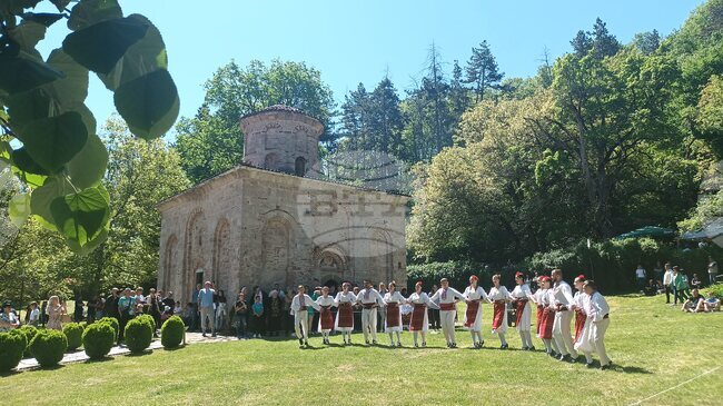 Традиционна земляческа среща ще се проведе на Земенския манастир на 24 май