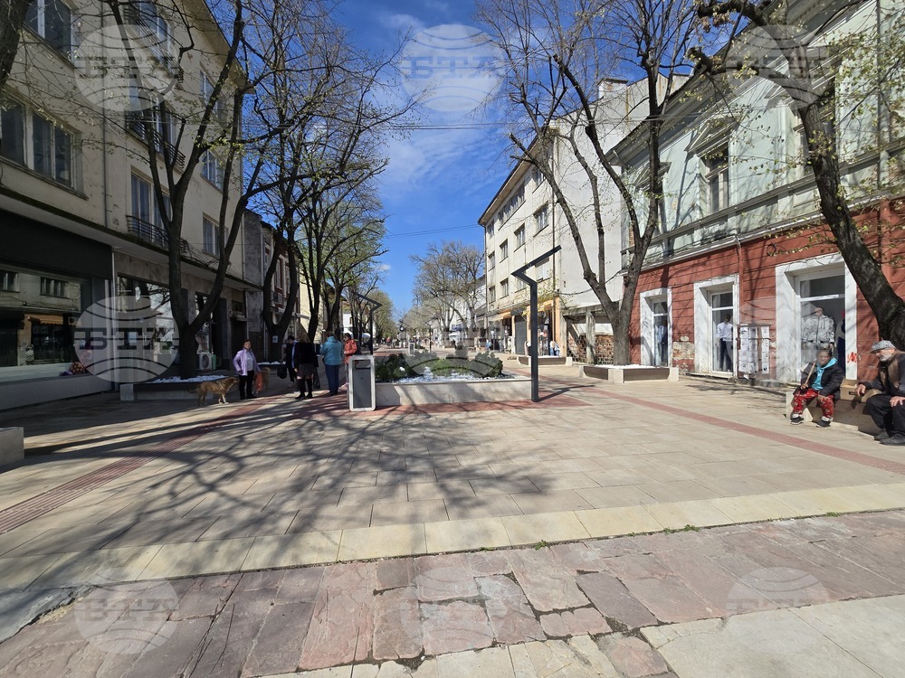 Спектакълът „Аз и ти преди ние“ гостува в Бяла Слатина 