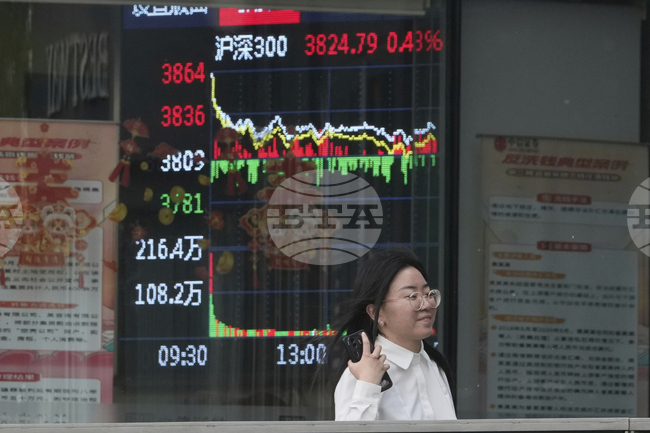 Смесен край за търговията на азиатските пазари след снощните спадове на Уолстрийт