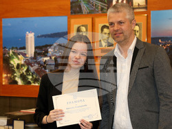 Варна - „Младите хора и бъдещето“ - награди