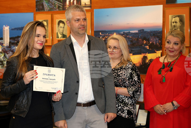 Варна - „Младите хора и бъдещето“ - награди