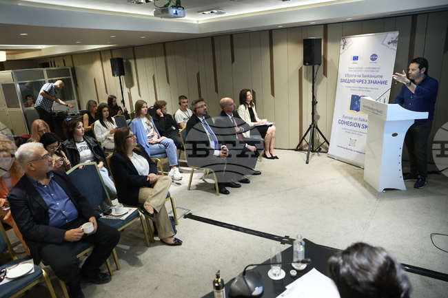 Участниците в конференция "Европа на Балканите: Заедно чрез знание" в Солун обмениха знания и опит за политиките за сближаване в образованието, знанията и уменията