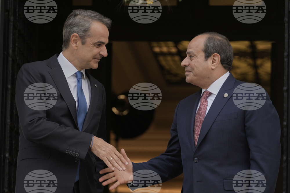 АНА-МПА: Гръцкият премиер и египетският президент разговаряха по телефона за събитията в региона