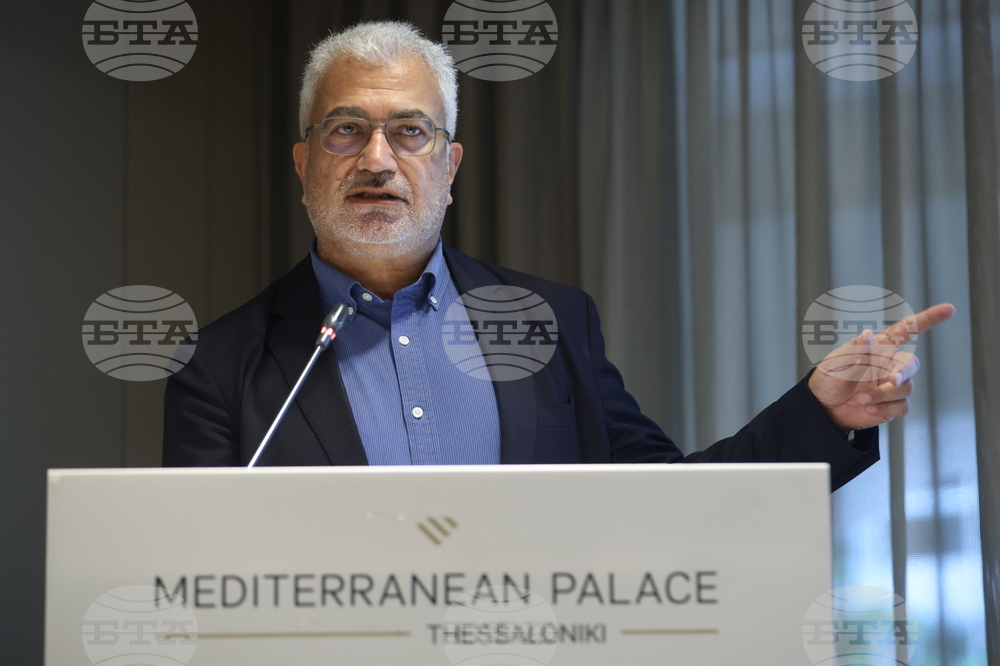 За да осъществим енергийния преход, са нужни иновативни идеи, които университетите могат да дадат, заяви Николаос Теодосиу от Солунския университет "Аристотел"