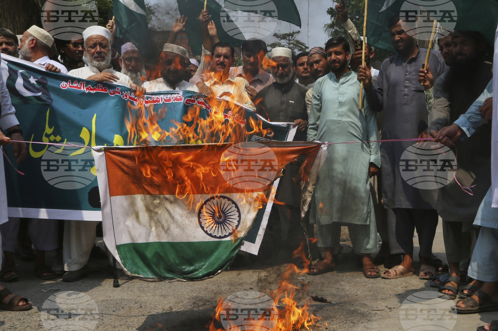 Pakistan India